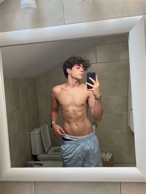 benji krol naked|Benji Krol Gay Porn Videos 